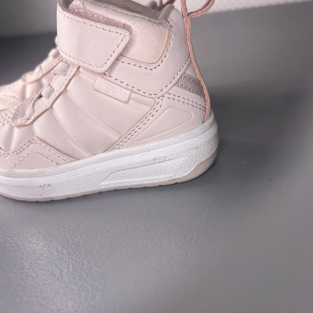 And1 Toddler Girl Pink High top‎ Tennis Shoes Size 5